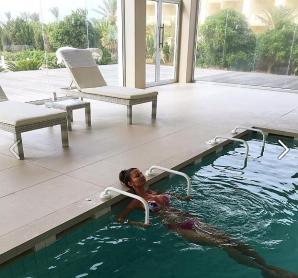 Maja Plich w tunezyjskim hotelu Royal Elyssa. Jako modelka wzbudziła zachwyt tunezyjskiego dyktatora mody Samera Gasmi