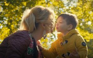 [VIDEO] Krzysztof Rutkowski jako wokalista ze swoim teledyskiem podbija muzyczne stacje telewizyjne!