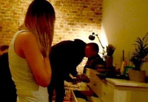 [VIDEO] Nocne uderzenie Rutkowskiego i Policji w handlarzy podrabianą odzieżą drogich, światowych marek!