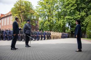 Szefowa MSWiA spotkała się z policjantami ze Szkoły Policji w Słupsku