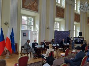 Dwustronne polsko-czeskie konsultacje w obszarze dyplomacji ekonomicznej i współpracy regionalnej