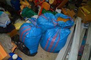 Miała być karma dla kurcząt, był tytoń i alkohol