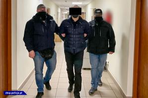 [VIDEO] Rozbity międzynarodowy gang o charakterze zbrojnym. W skład gangu o charakterze zbrojnym wchodzili obywatele Gruzji, Armenii, Rosji i Polski