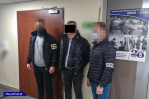 [VIDEO] Rozbity międzynarodowy gang o charakterze zbrojnym. W skład gangu o charakterze zbrojnym wchodzili obywatele Gruzji, Armenii, Rosji i Polski