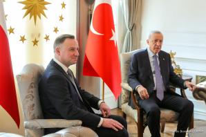[VIDEO] W Ankarze spotkanie z Prezydentem Turcji. Rozmawiano m.in. o stosunkach dwustronnych oraz o sytuacji na Ukrainie