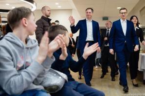 [VIDEO] Premier Mateusz Morawiecki: na polu walki dobra ze złem nie może być postaw neutralnych. Szef polskiego rządu spotkał się w Warszawie z premierem Królestwa Belgii Alexandrem de Croo