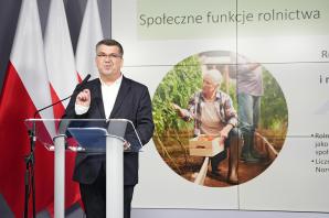 Gospodarstwa opiekuńcze – trwają prace wdrożeniowe