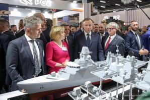 [VIDEO] Prezydent na kieleckich targach obronnych