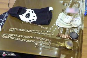 [VIDEO] CBŚP i KWP w Katowicach rozbiły grupę przestępczą zajmującą się wymuszeniami i czerpaniem korzyści z nierządu