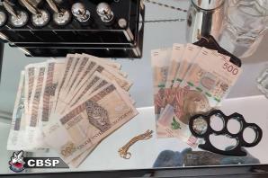 [VIDEO] CBŚP i KWP w Katowicach rozbiły grupę przestępczą zajmującą się wymuszeniami i czerpaniem korzyści z nierządu
