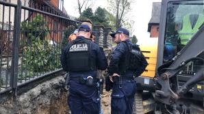 [VIDEO] PATRIOT24 RUTKOWSKI W AKCJI  Bezkarna dewastacja dojazdu do pensjonatu w Zakopanem! Czy urzędnicy podejmą skuteczną interwencję?