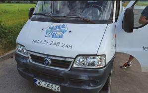 [VIDEO] Kto popełnił przestępstwa? Diagnosta czy może kierowca zardzewiałego busa przy bierności policji i inspektorów ITD?