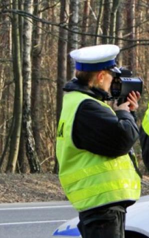 Na podwójnym gazie jechał skradzionym volkswagenem