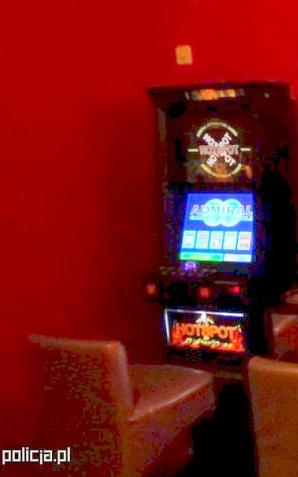 [VIDEO] Uderzyli w nielegalny hazard