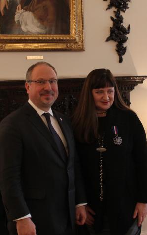 Basia Trzetrzelewska uhonorowana Medalem Gloria Artis