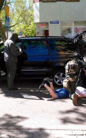 [VIDEO] CBŚP zatrzymało 10 osób podejrzanych o 