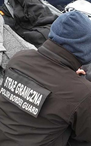 Obywatel Bułgarii sprzedawał podrobioną odzież