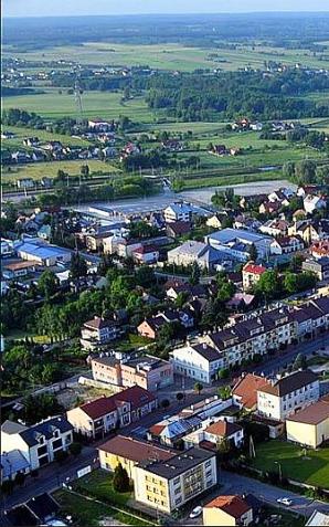 Pijany kierowca z Ukrainy uderzył w stację paliw