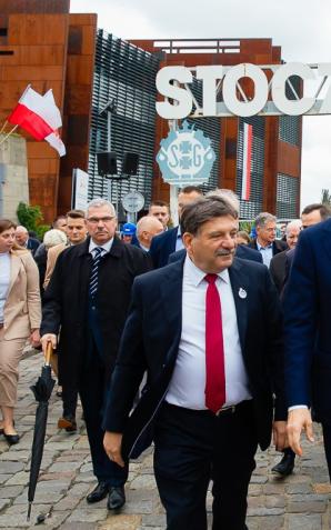 [VIDEO] 41. rocznica Porozumień Sierpniowych. Premier: protesty lipcowe i sierpniowe to niesamowita erupcja wolności i solidarności