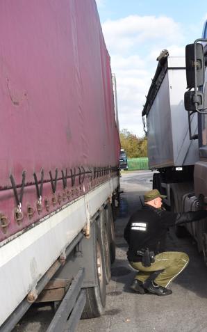 Ciężarówka skradziona w Andorze. Zatrzymano 26-letniego obywatela Białorusi