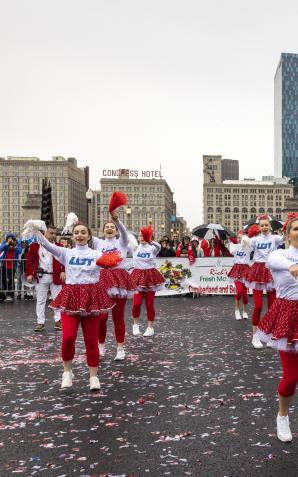 Parada 3 maja w Chicago z udziałem PLL LOT - fotorelacja z wydarzenia