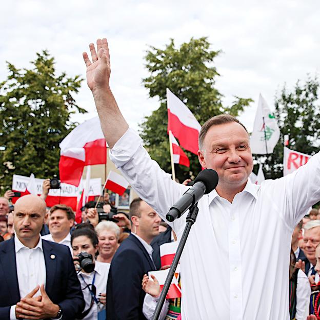 [VIDEO] Prezydent: Zagłosowało na mnie ponad 10 milionów rodaków. Bardzo za to dziękuję.
