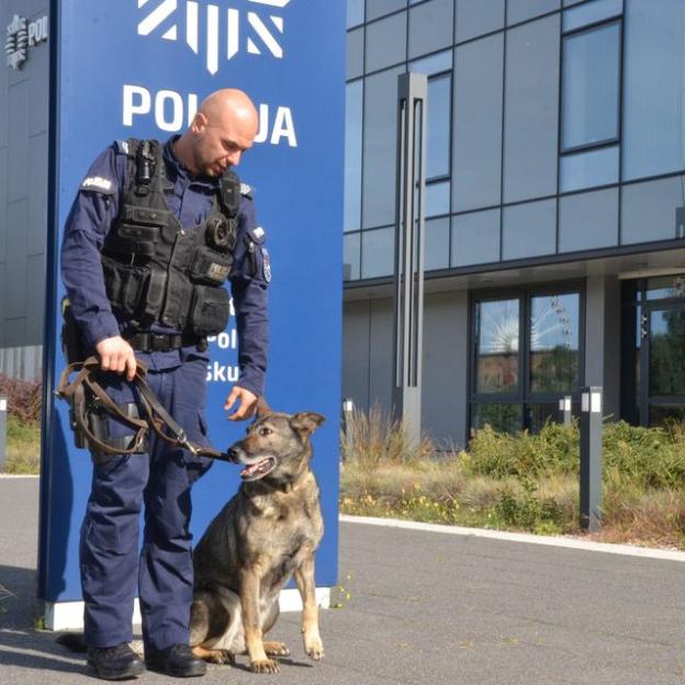 Policyjny pies Luna odszedł na emeryturę