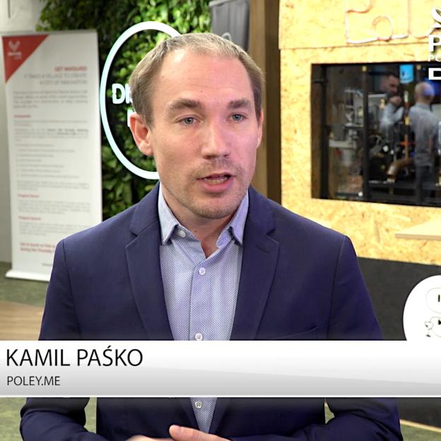 [VIDEO] Polska firma opracowała robota do mieszania drinków. Planuje z nim ekspansję na największe europejskie miasta. Ma sporą konkurencje - robotycznych barmanów z Turynu - Bruno, Guido i Toni, z Las Vegas – Tipsy, ze Szwajcarii - Barney 