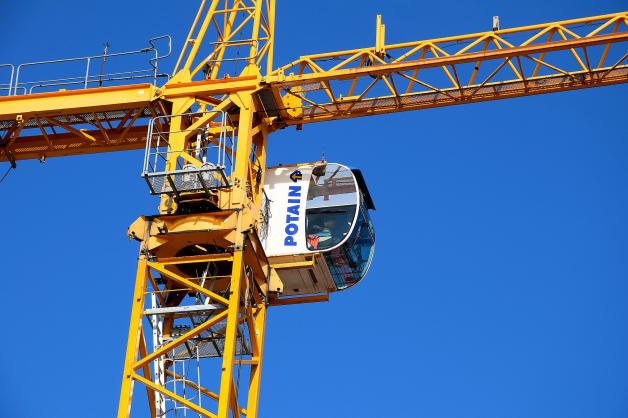 Inwestycje infrastrukturalne napędzają budownictwo