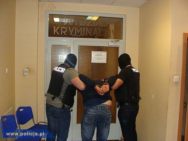 Kolejny pedofil złowiony w sieci!