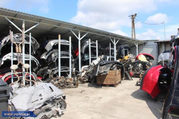 Demontował luksusowe auta