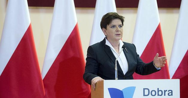 Premier Beata Szydło na Podkarpaciu: Reforma edukacji jest dobrze przygotowana i przebiega zgodnie z planem