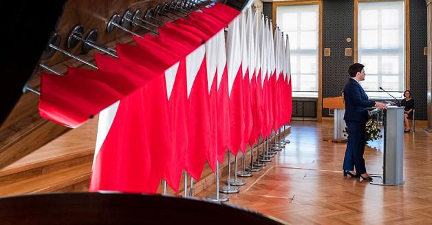 Premier Beata Szydło: Ważne, by pomagać mądrze tym, którzy tego potrzebują