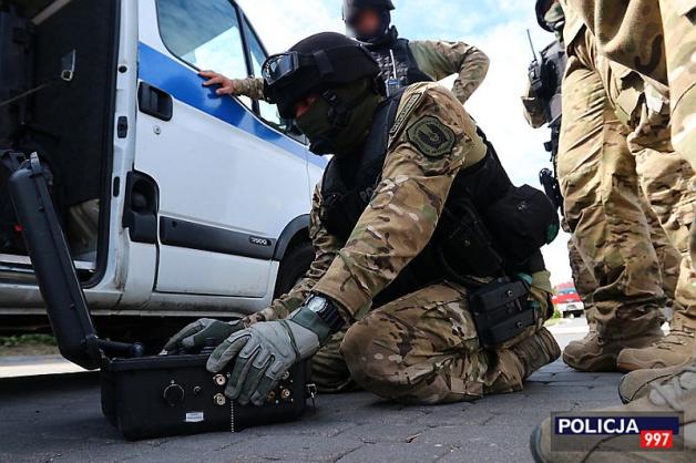 Terrorysta-samobójca wysadził się w budynku elektrowni w Konstancinie-Jeziornie