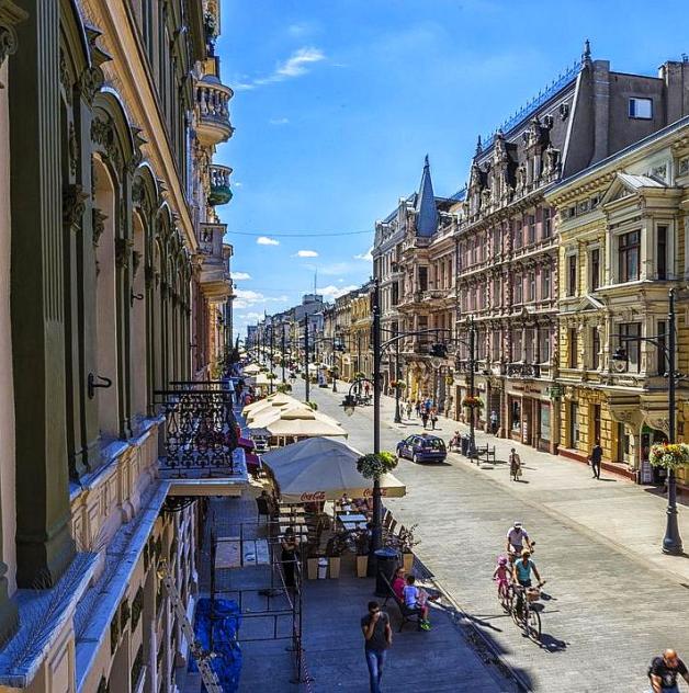 Łódź bez banerów reklamowych