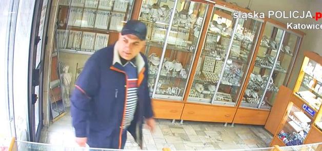 [VIDEO] Ukradł u jubilera paletę z biżuterią! Znasz go?