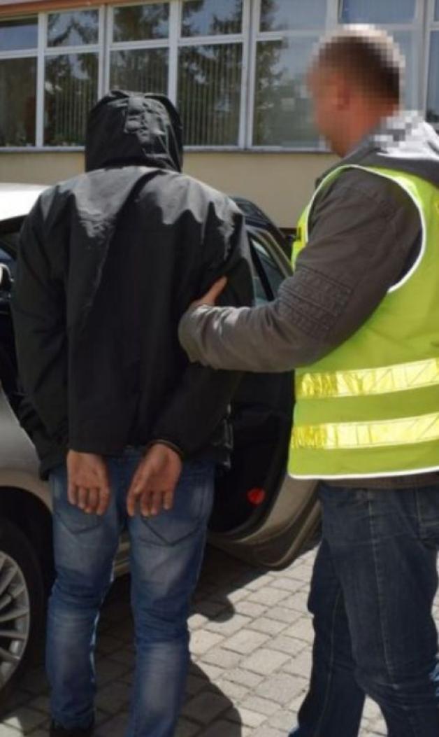 Śmiertelnie potrącił rowerzystę i uciekł. 26-latek zatrzymany