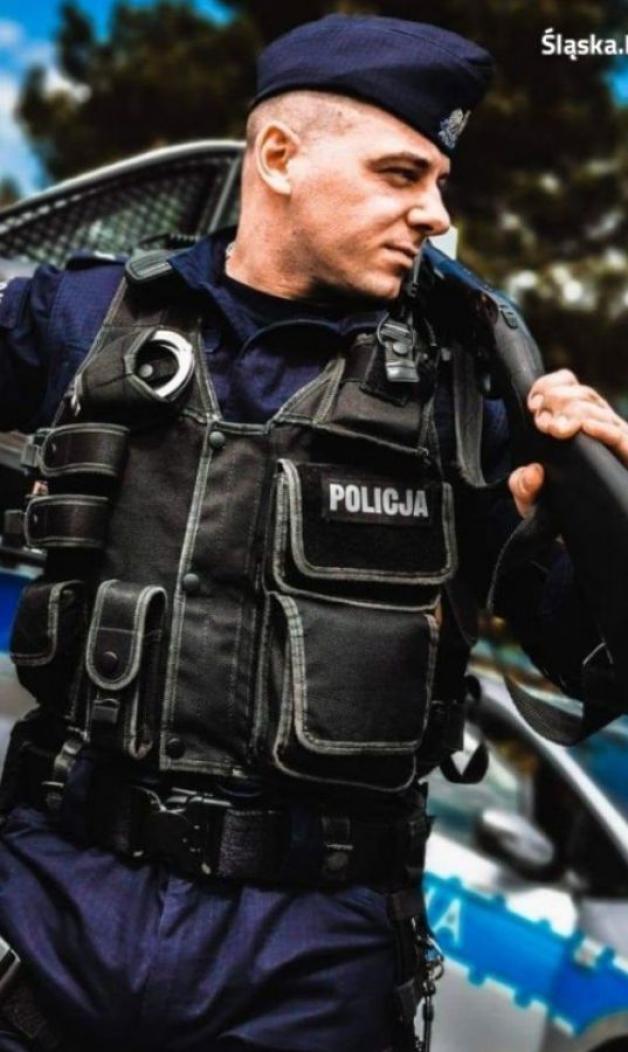 Wybił szybę, by wydostać dziecko z samochodu