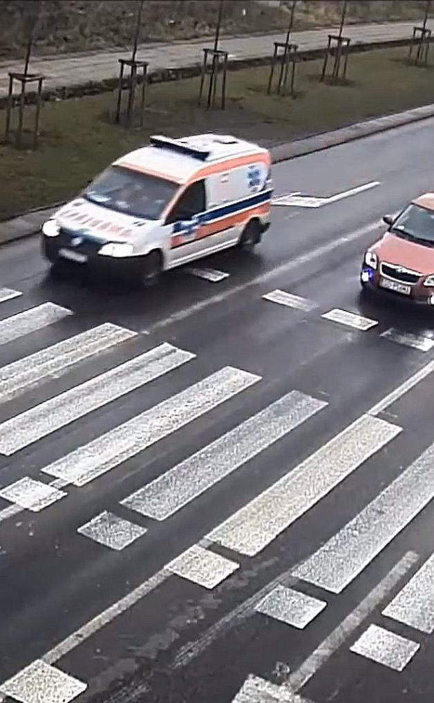 [VIDEO] Policjanci pilotowali karetkę z pacjentem na przeszczep