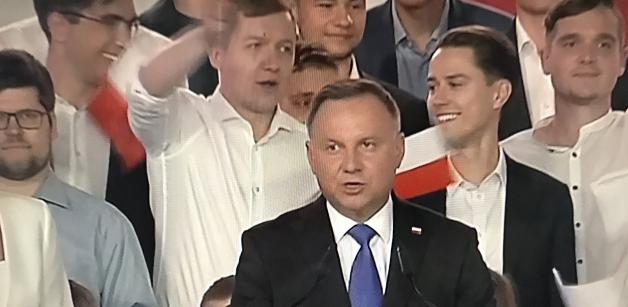 Zwycięstwo demokracji w Polsce! Andrzej Duda 50,4 proc., Rafal Trzaskowski 49,6 proc - sondażowe wynik II tury wyborów prezydenckich!